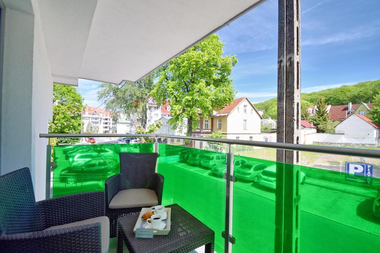 Sea-View Apartamenty Kolorowe Balkony Miedzyzdroje Kültér fotó